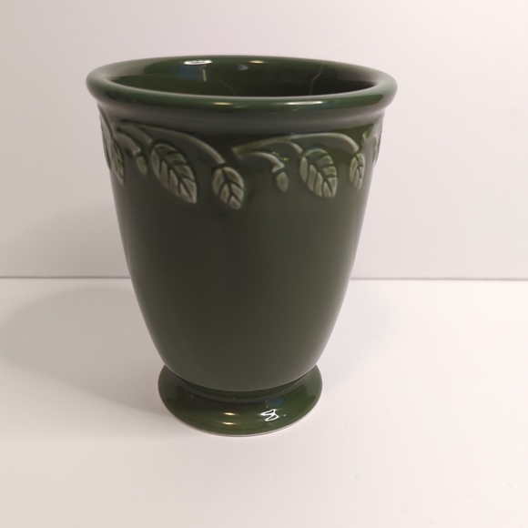 Longaberger | Accents | Longaberger Pottery Footed Dark Green Ivy